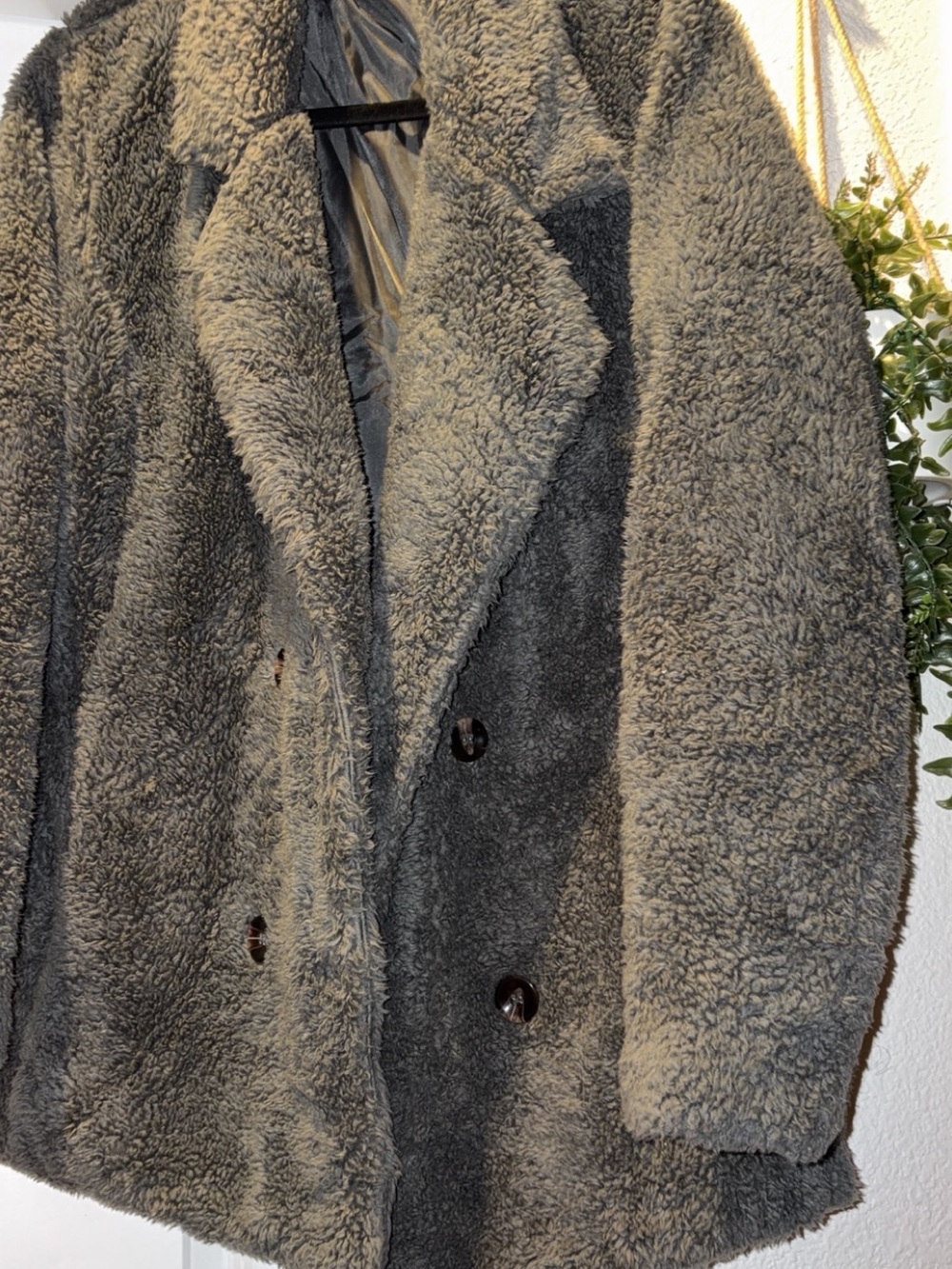Women's Gray Faux-Shearling Double-Breasted Coat